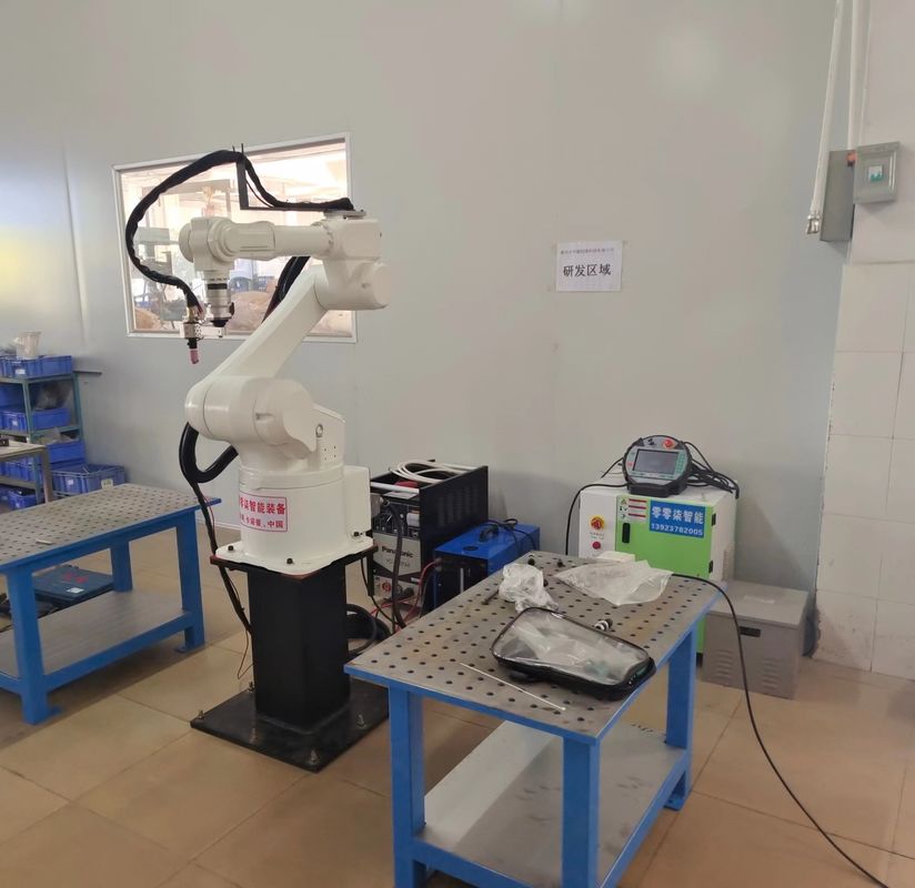 6 Axis Welding Arm Robot Industrial Automatic Welding Robot For Medium Thick Plates